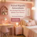 Un panneau autocolant moderne appliqué sur un mur dans un salon élégant