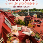 Une magnifique terrasse moderne avec des meubles confortables et des plantes luxuriantes, parfaite pour se détendre.