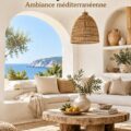 Intérieur chaleureux aménagé dans un style Ibiza avec des couleurs douces et des matériaux naturels.